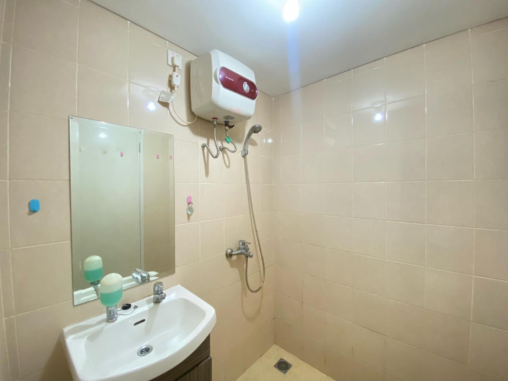 1br At Parahyangan By Travelio Apartemen *