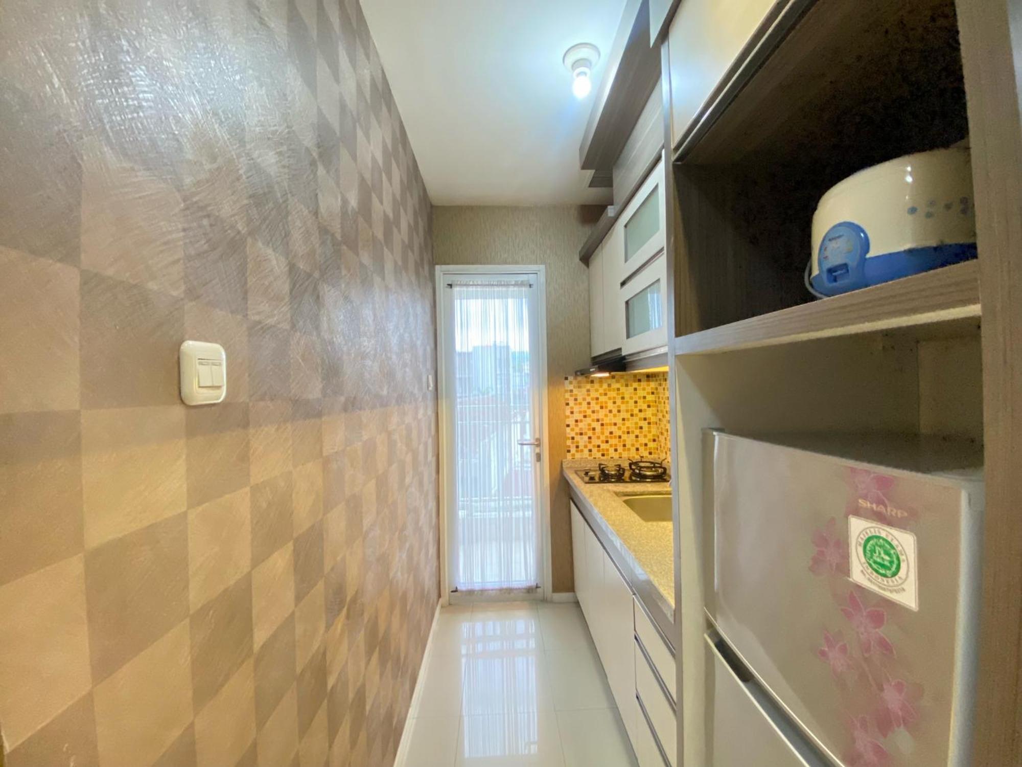 1br At Parahyangan By Travelio Bandung